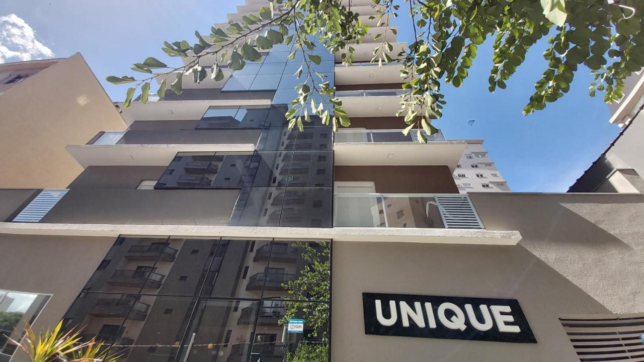 Ap No Centro, Ao Lado De Praca De Apartment