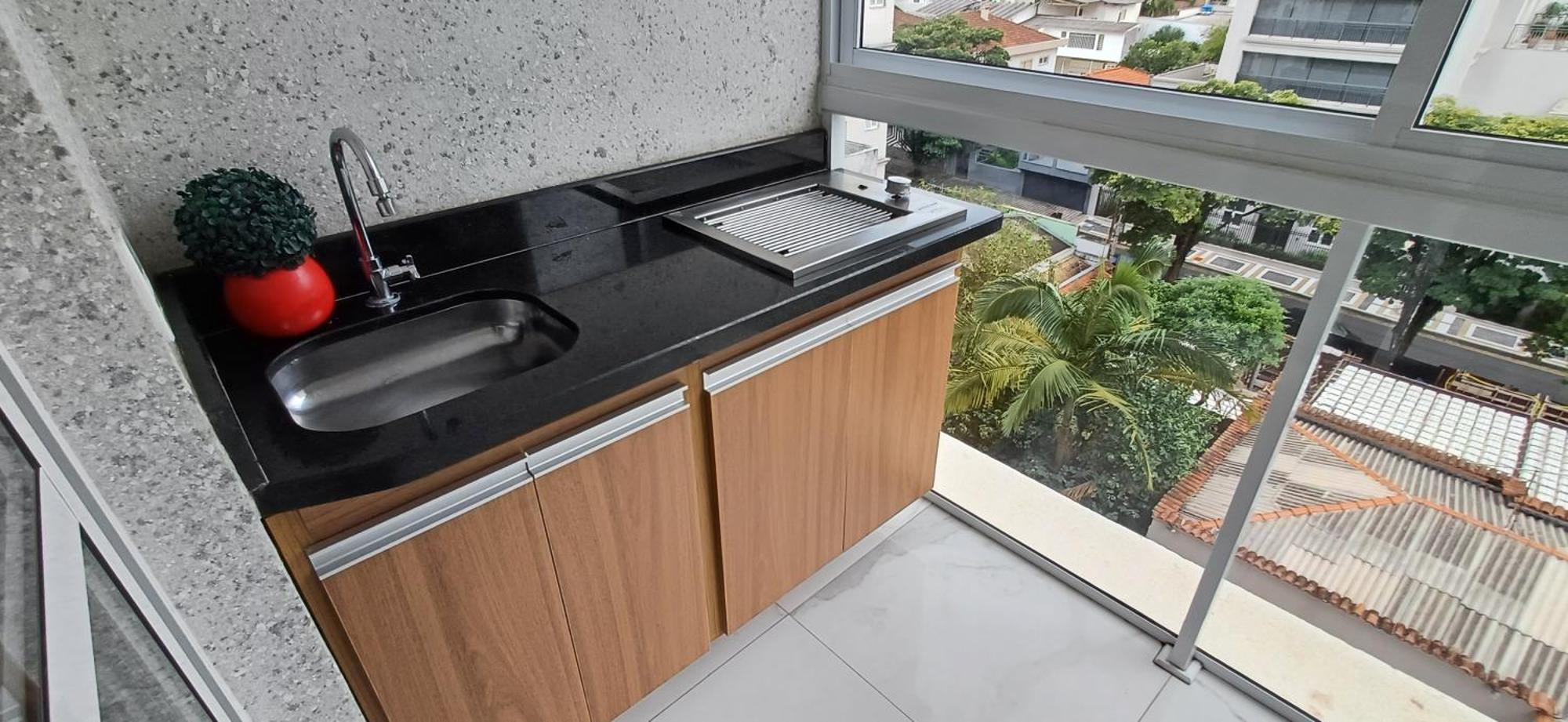 Ap No Centro, Ao Lado De Praca De * Pocos de Caldas