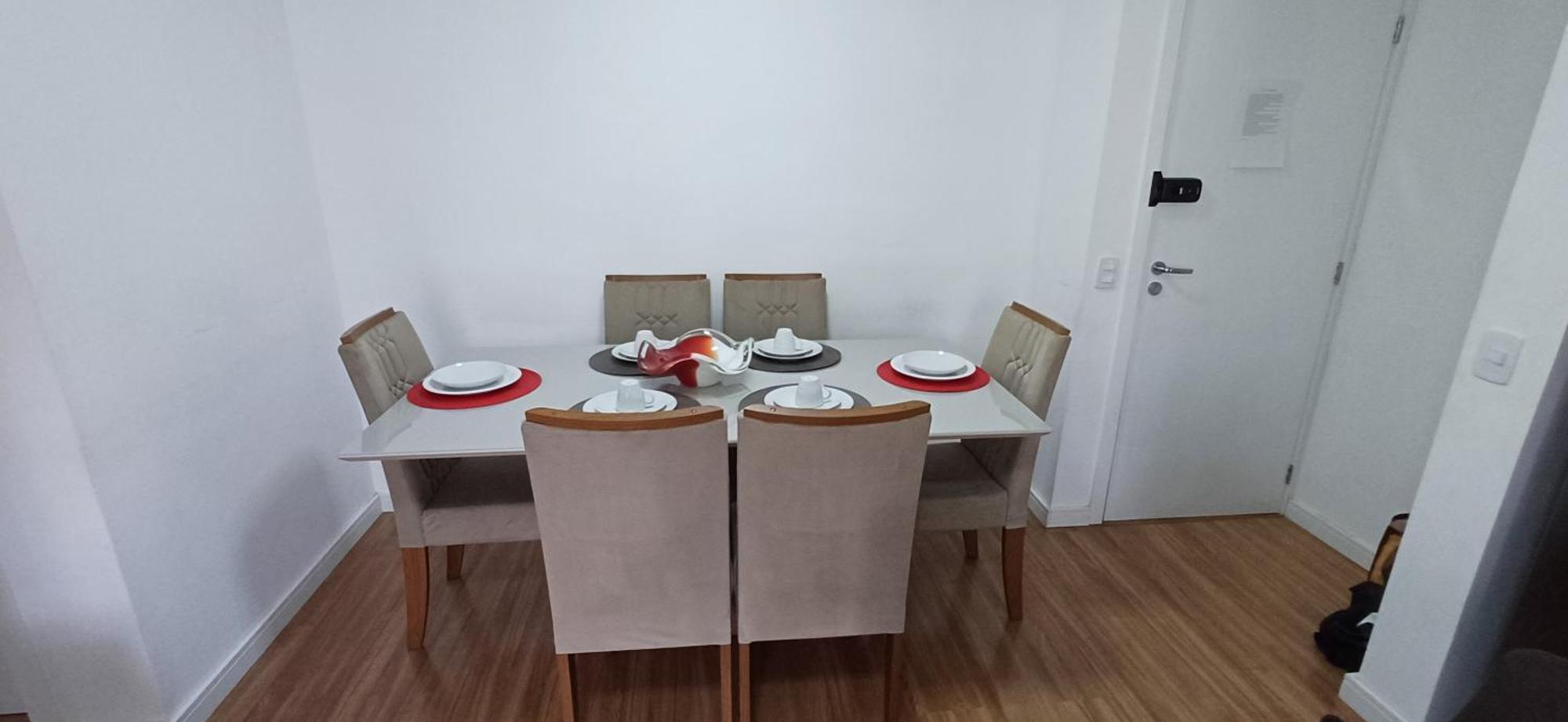 Ap No Centro, Ao Lado De Praca De Apartment *